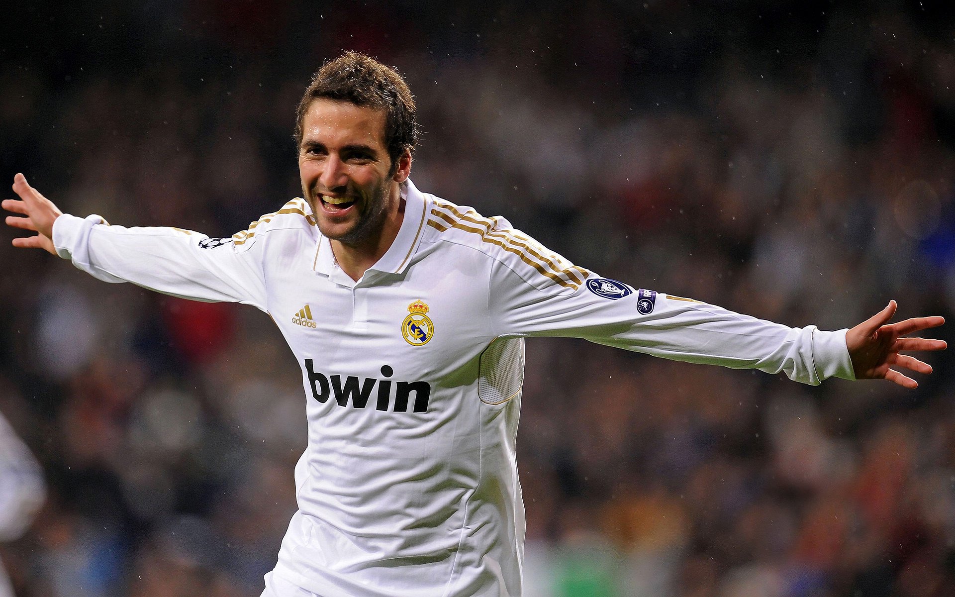 菲尼克斯太阳季后赛绝杀丹佛掘金,肖若腾砍下6记关键球,全场沸腾(疾速追杀14全集)