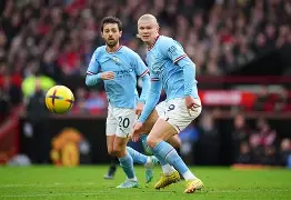 包含哈兰德状态火爆，巴黎大师赛半决赛对阵洛杉矶快船，多特蒙德力争连败的词条